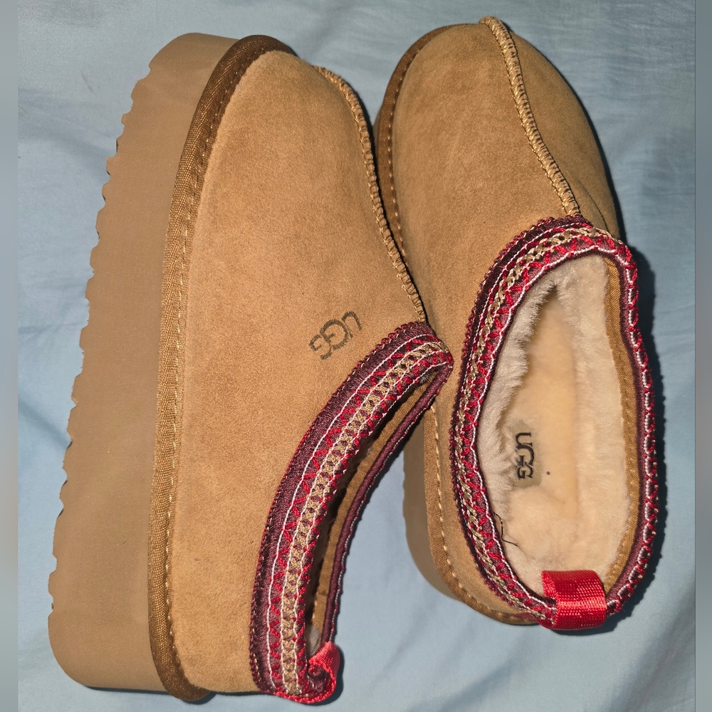 UGG Tan and Red Slip-On Shoes